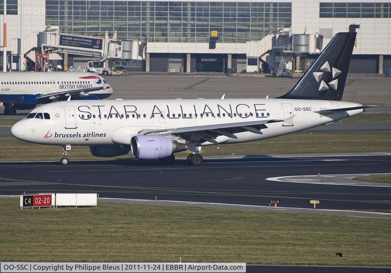 OO-SSC, 1999 Airbus A319-112 C/N 1086, Local resident, with Star Alliance special scheme and title, speeding up on rwy 20, seconds before rotation.