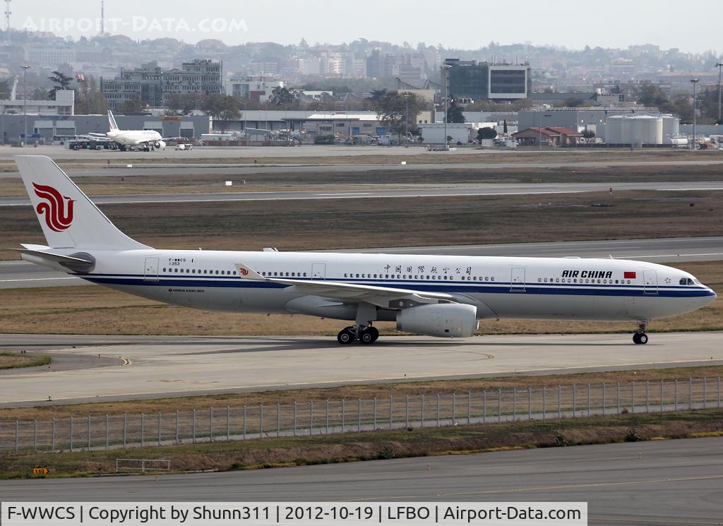 F-WWCS, 2012 Airbus A330-343X C/N 1353, Taxiing to Airbus factory...