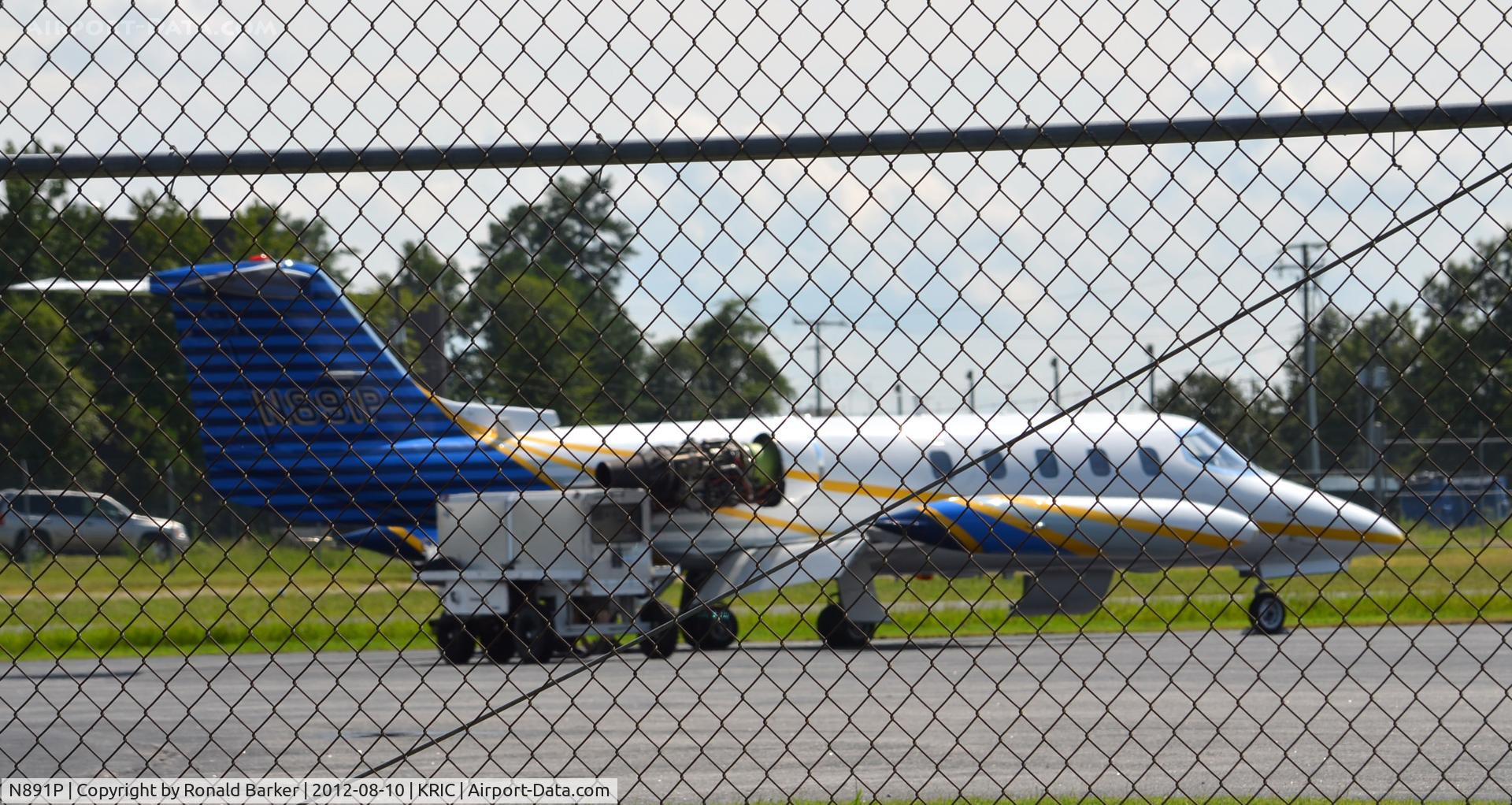 N891P, Gates Learjet 25D C/N 340, Richmond