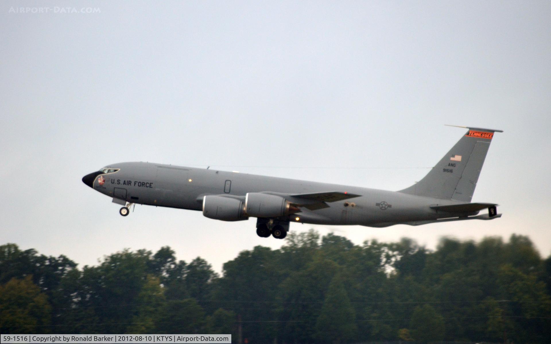 59-1516, 1959 Boeing KC-135R Stratotanker C/N 18004, Takeoff TYS