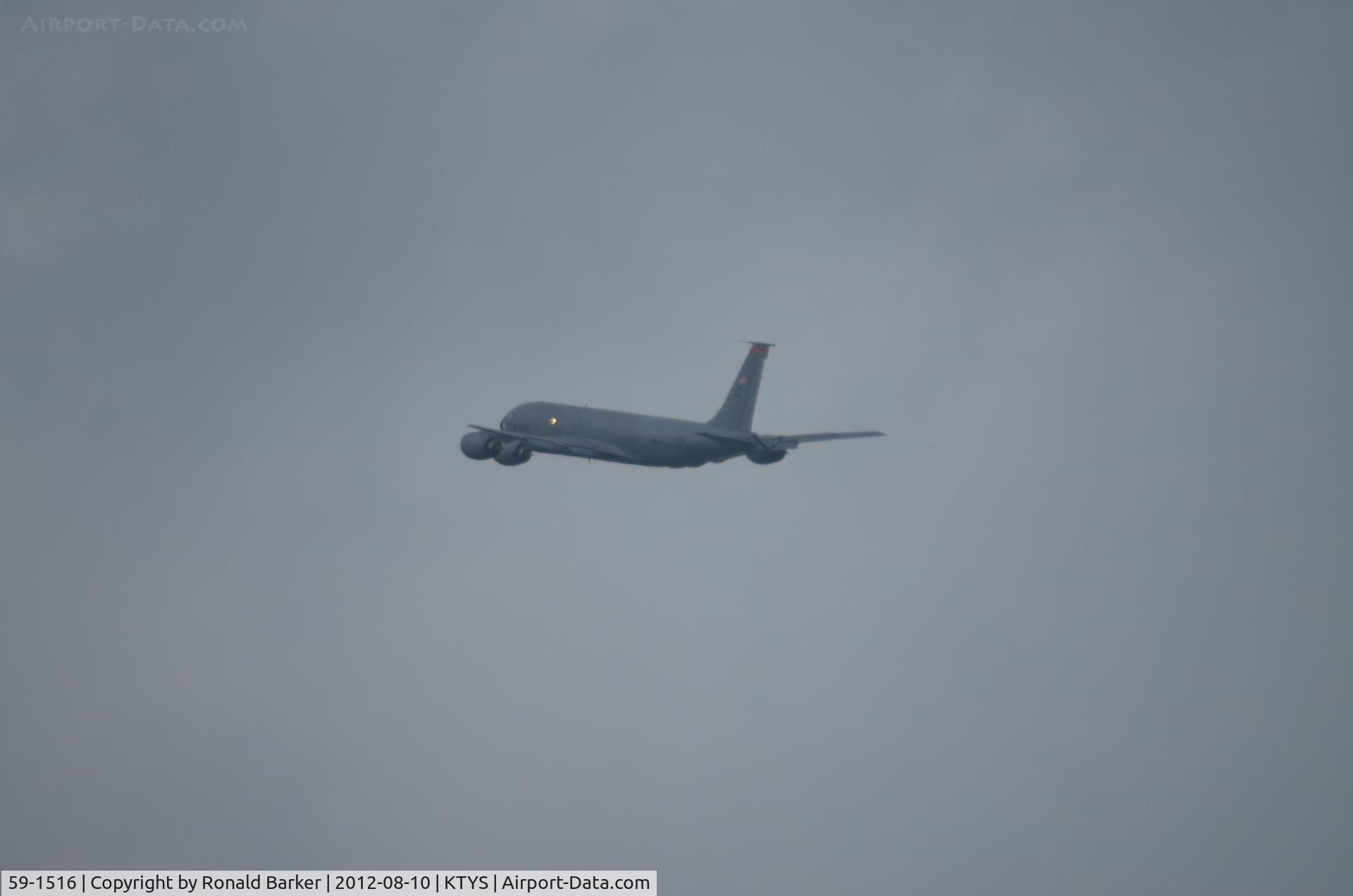 59-1516, 1959 Boeing KC-135R Stratotanker C/N 18004, Airborne  TYS