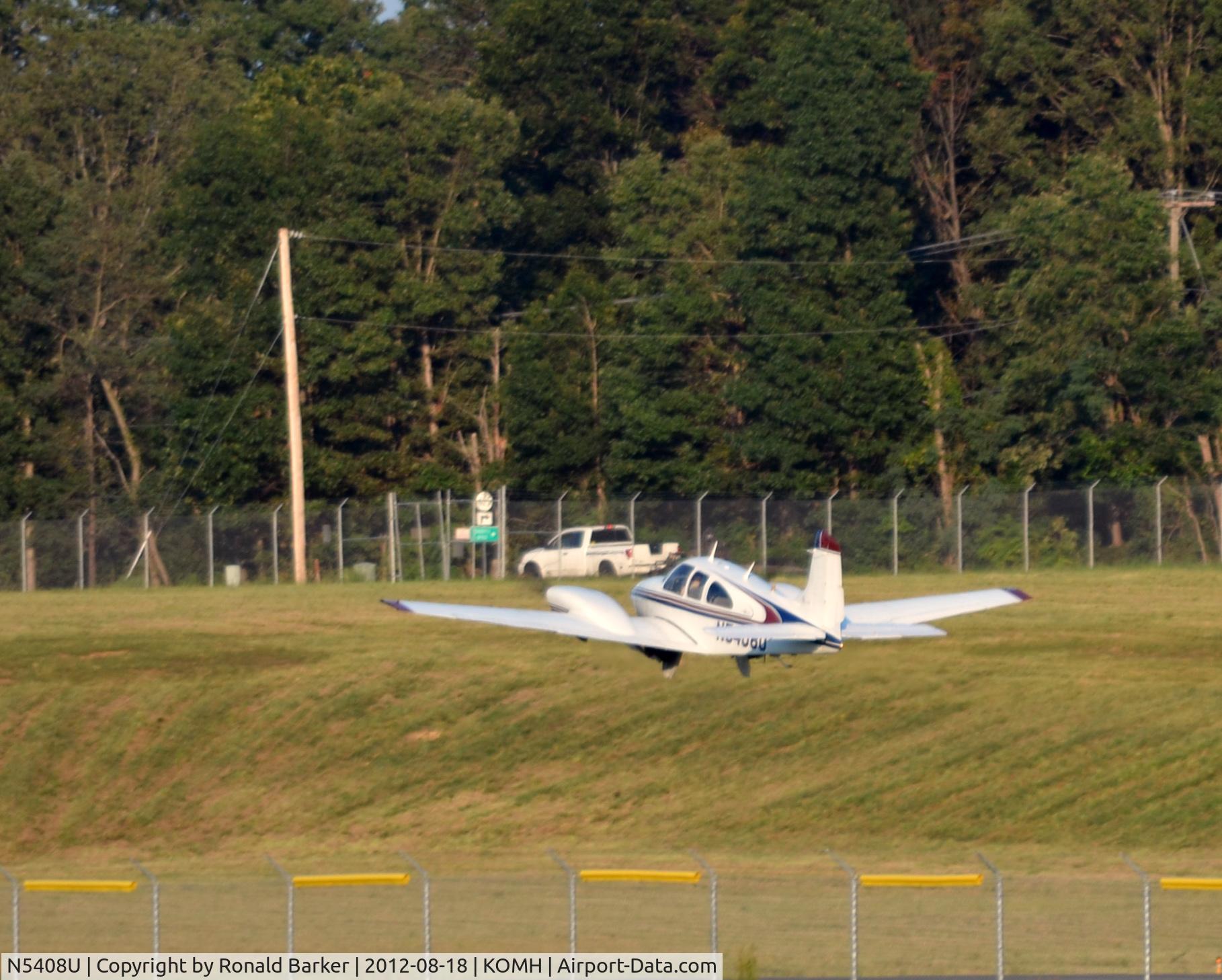 N5408U, 1967 Beech D95A Travel Air C/N TD-698, Takeoff OMH