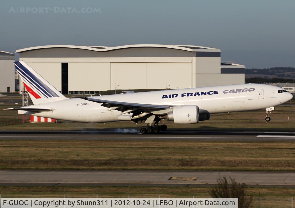 F-GUOC, 2009 Boeing 777-F28 C/N 32966, Landing rwy 14R