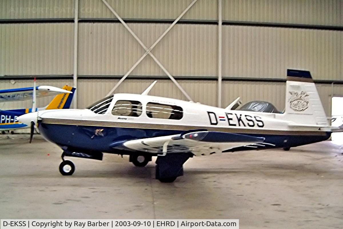 D-EKSS, Mooney M20J 201 C/N 24-3278, Mooney M.20J Model 205 [24-3278] Rotterdam~PH 10/09/2003