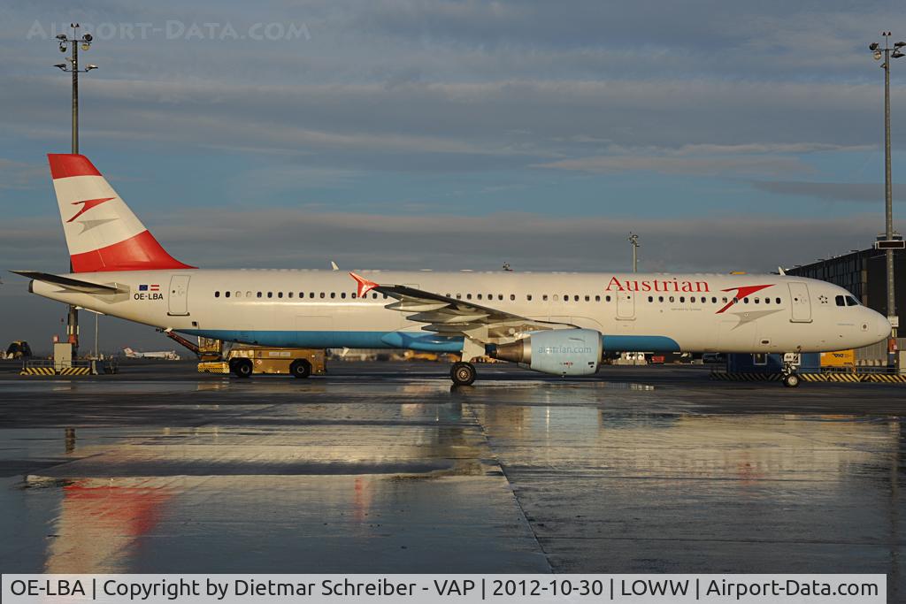 OE-LBA, 1995 Airbus A321-111 C/N 552, Austrian Airlines Airbus 321