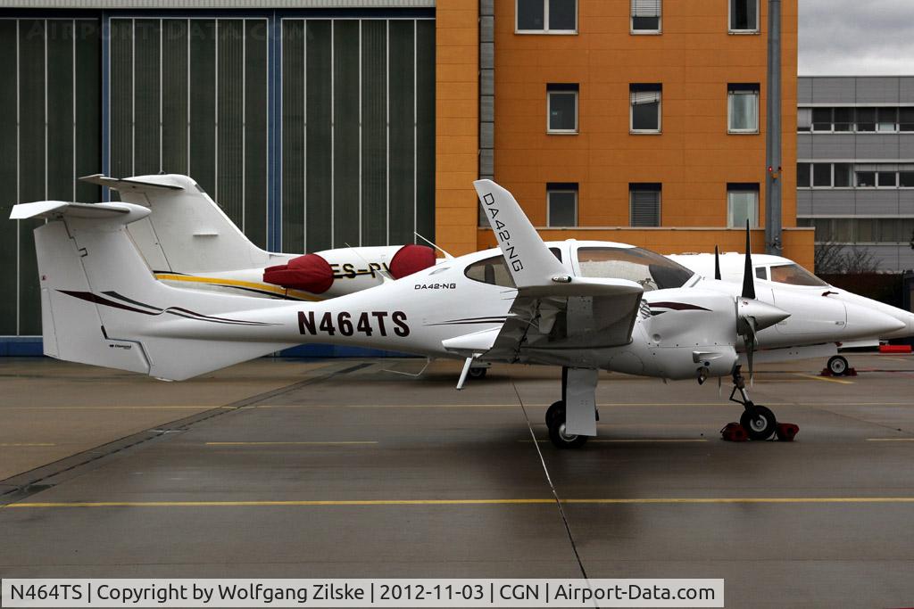 N464TS, 2007 Diamond DA-42 Twin Star C/N 42.AC064, visitor