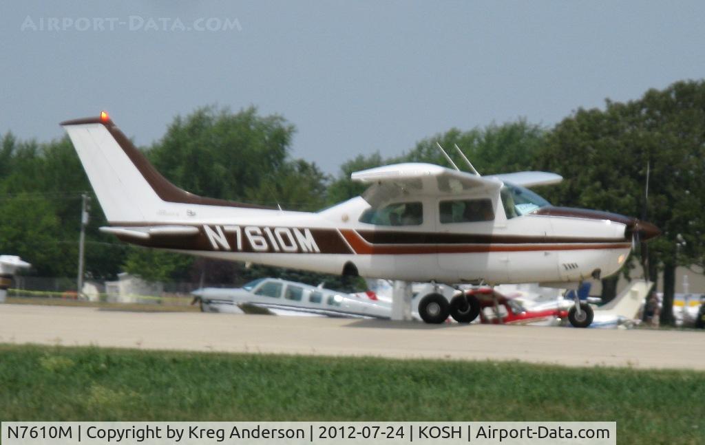 N7610M, 1977 Cessna T210M Turbo Centurion C/N 21062030, EAA AirVenture 2012