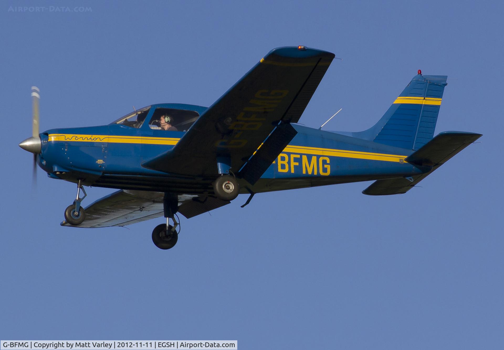 G-BFMG, 1977 Piper PA-28-161 Cherokee Warrior II C/N 28-7716160, Arriving at EGSH.