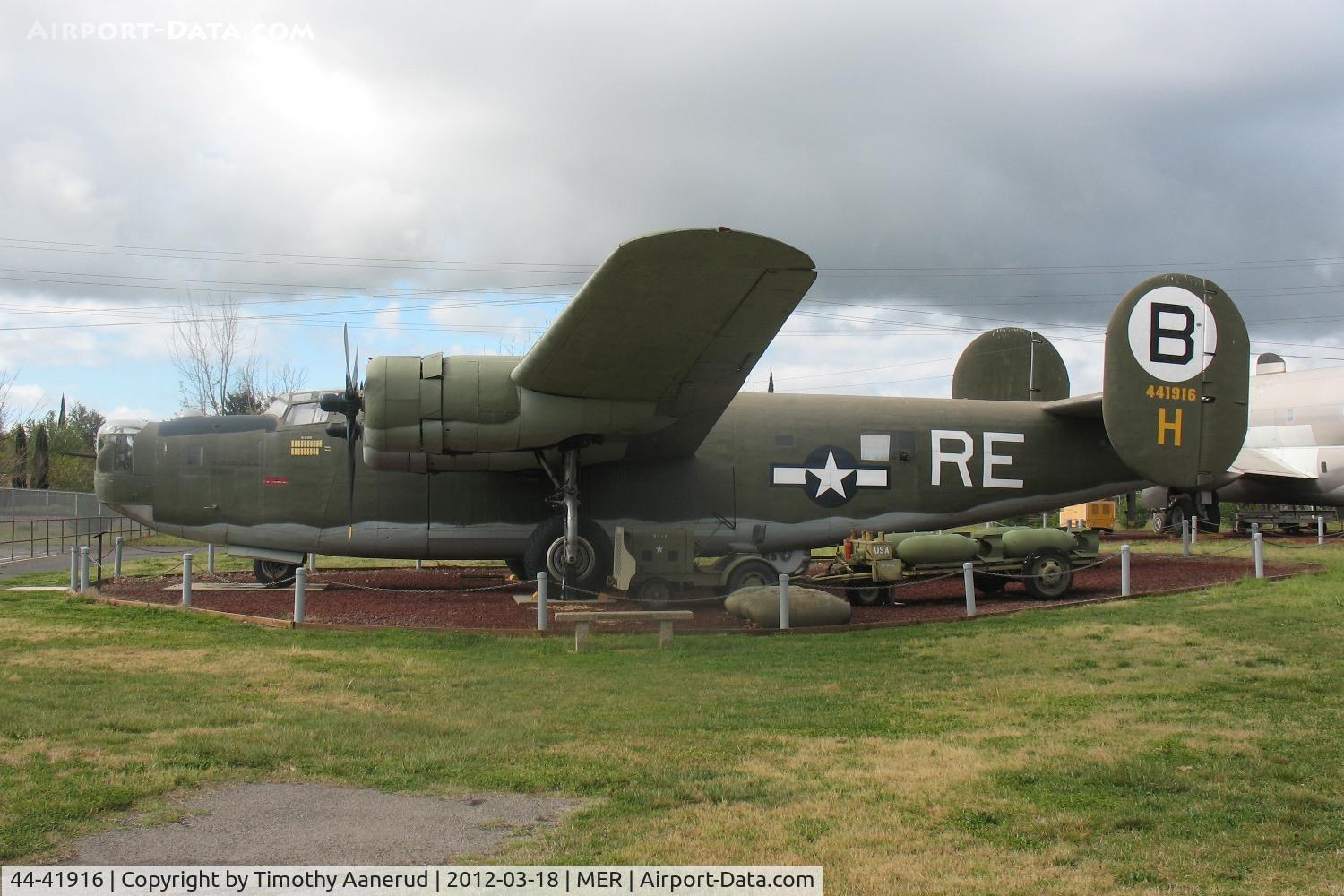 44-41916, 1944 Consolidated B-24M-5-CO Liberator C/N 5852, 1944 Consolidated B-24M-5-CO Liberator, c/n: 5852