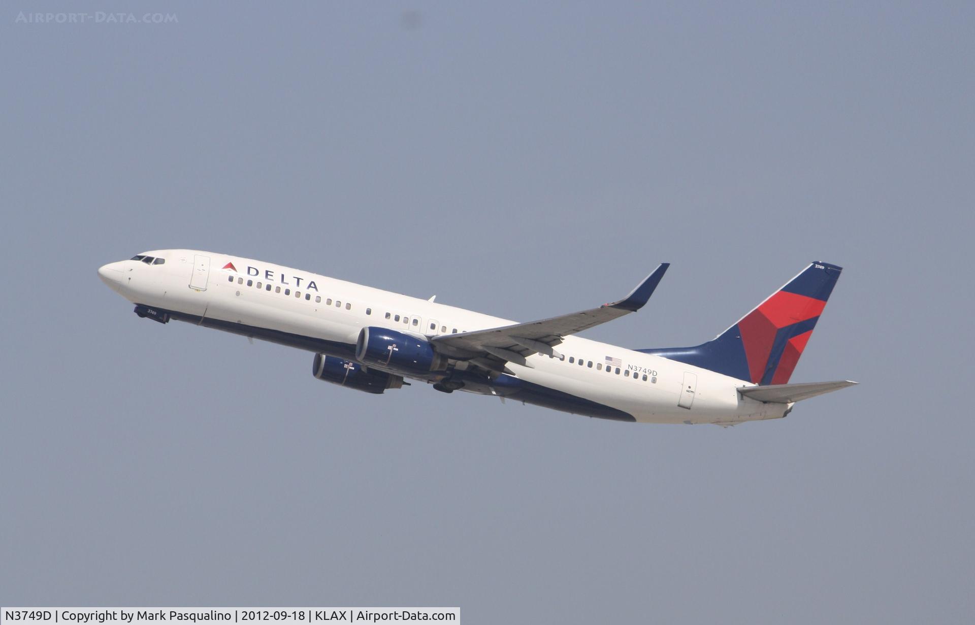 N3749D, 2001 Boeing 737-832 C/N 30490, Boeing 737-800