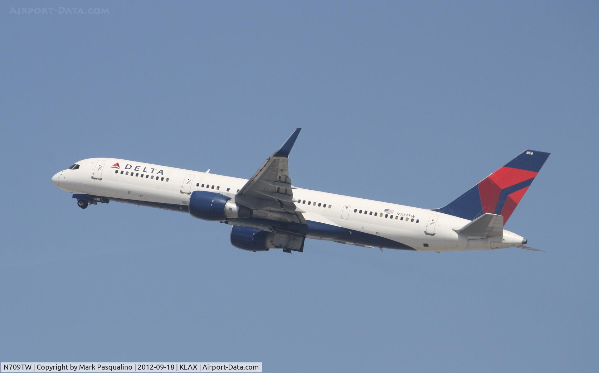 N709TW, 1997 Boeing 757-2Q8 C/N 28168, Boeing 757-200
