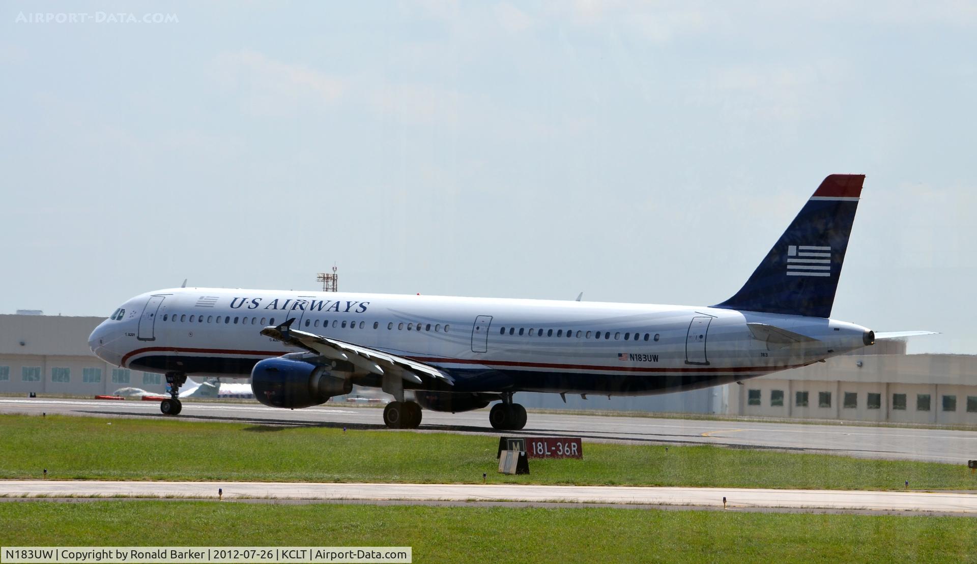 N183UW, 2001 Airbus A321-211 C/N 1539, Taxi CLT
