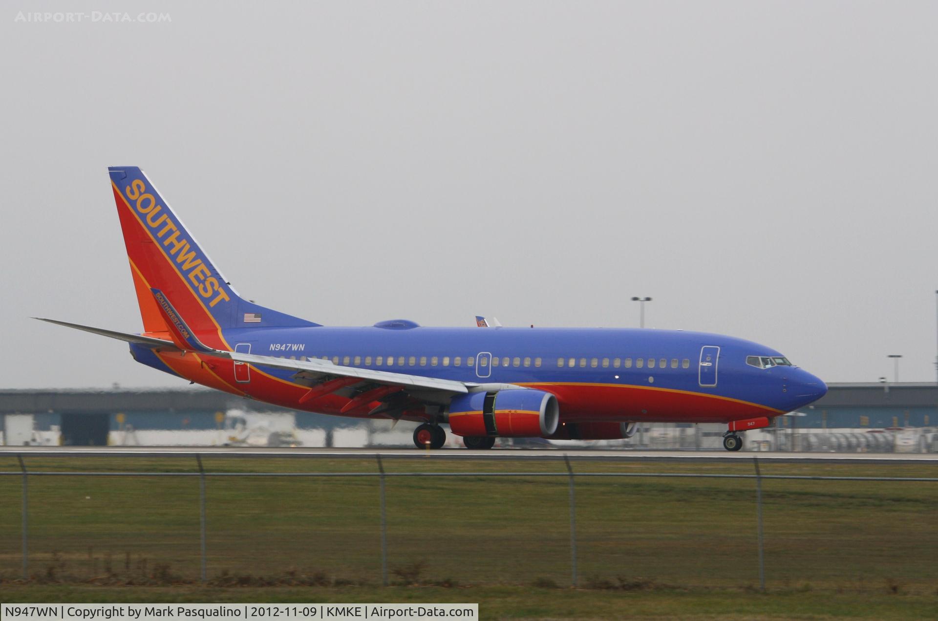 N947WN, 2010 Boeing 737-7H4 C/N 36924, Boeing 737-700