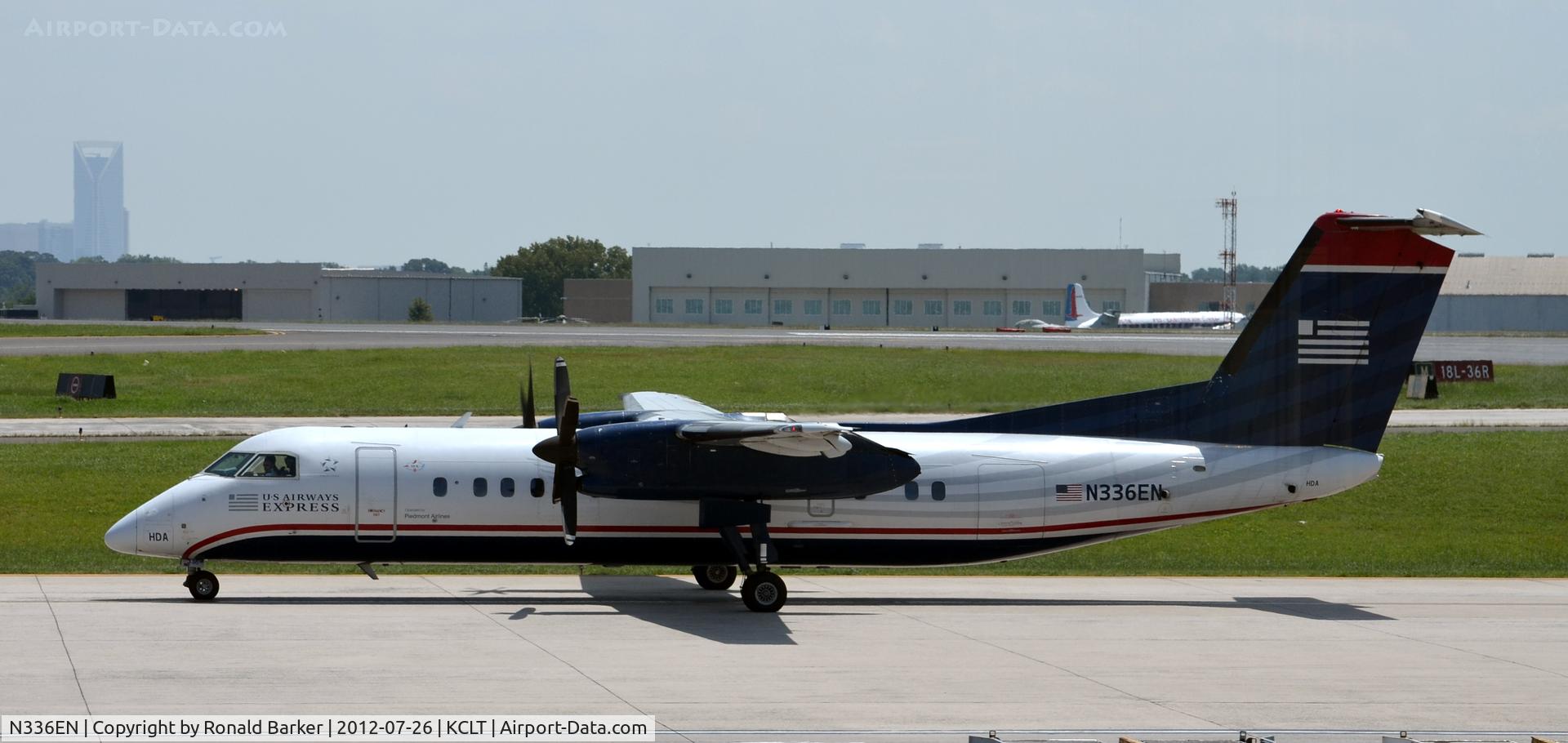 N336EN, 1992 De Havilland Canada DHC-8-311 Dash 8 C/N 336, Taxi CLT