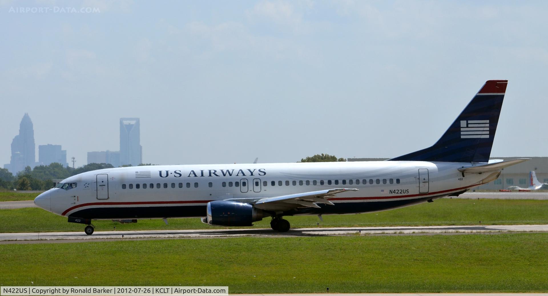 N422US, 1989 Boeing 737-401 C/N 23989, Taxi CLT