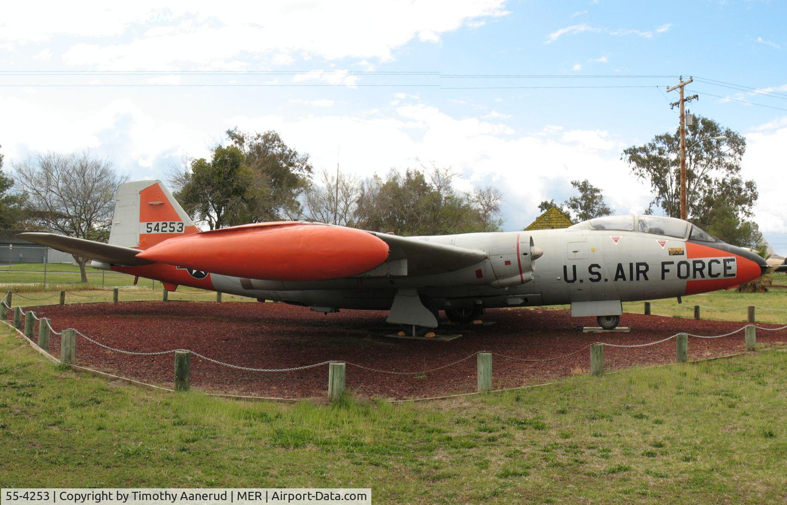 55-4253, 1955 Martin B-57E Canberra C/N 355, 1955 Martin B-57E-MA, c/n: 355