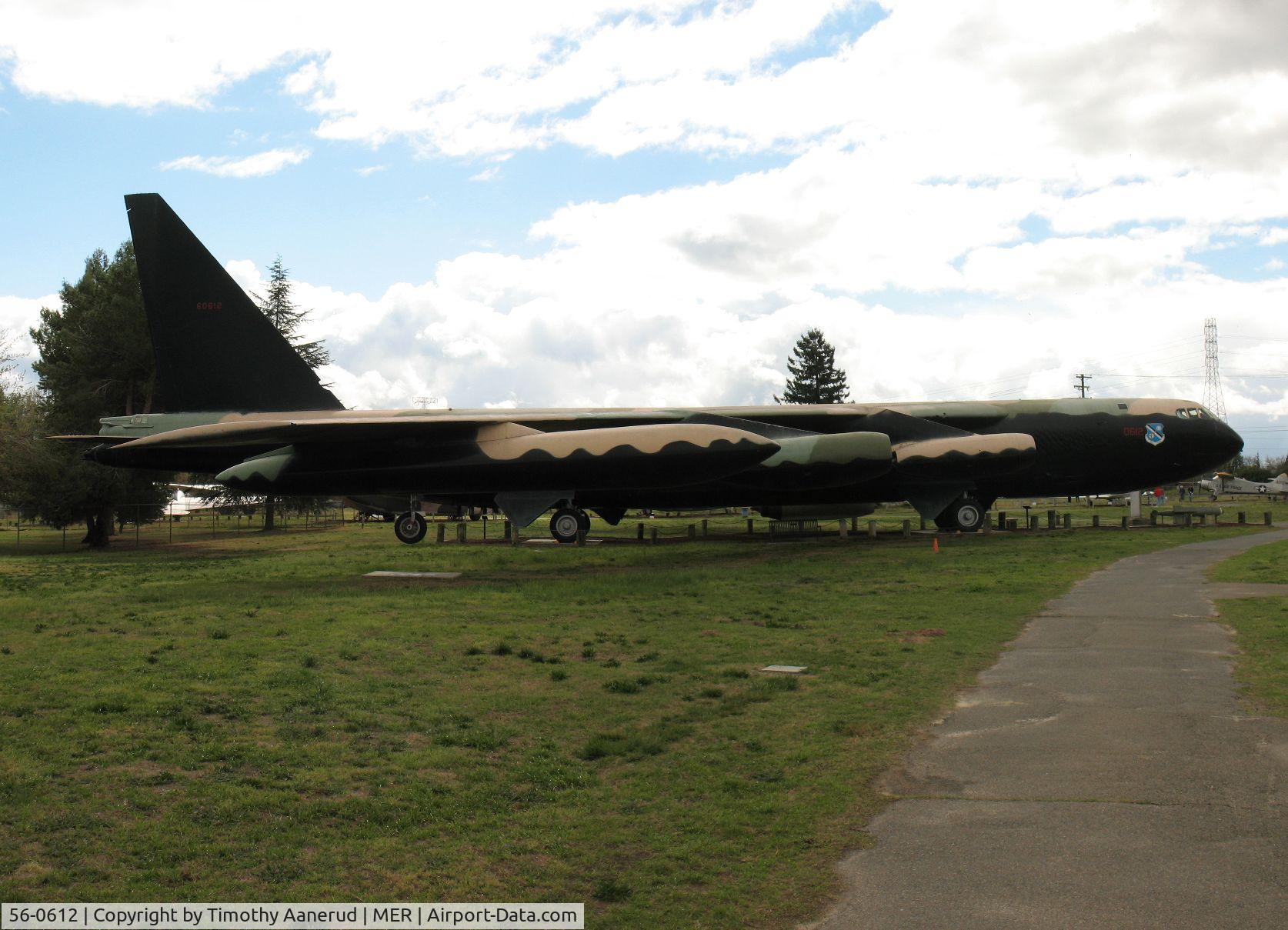 56-0612, 1957 Boeing B-52D-80-BO Stratofortress C/N 17295, 1957 Boeing B-52D-80-BO Stratofortress, c/n: 17295, stiched