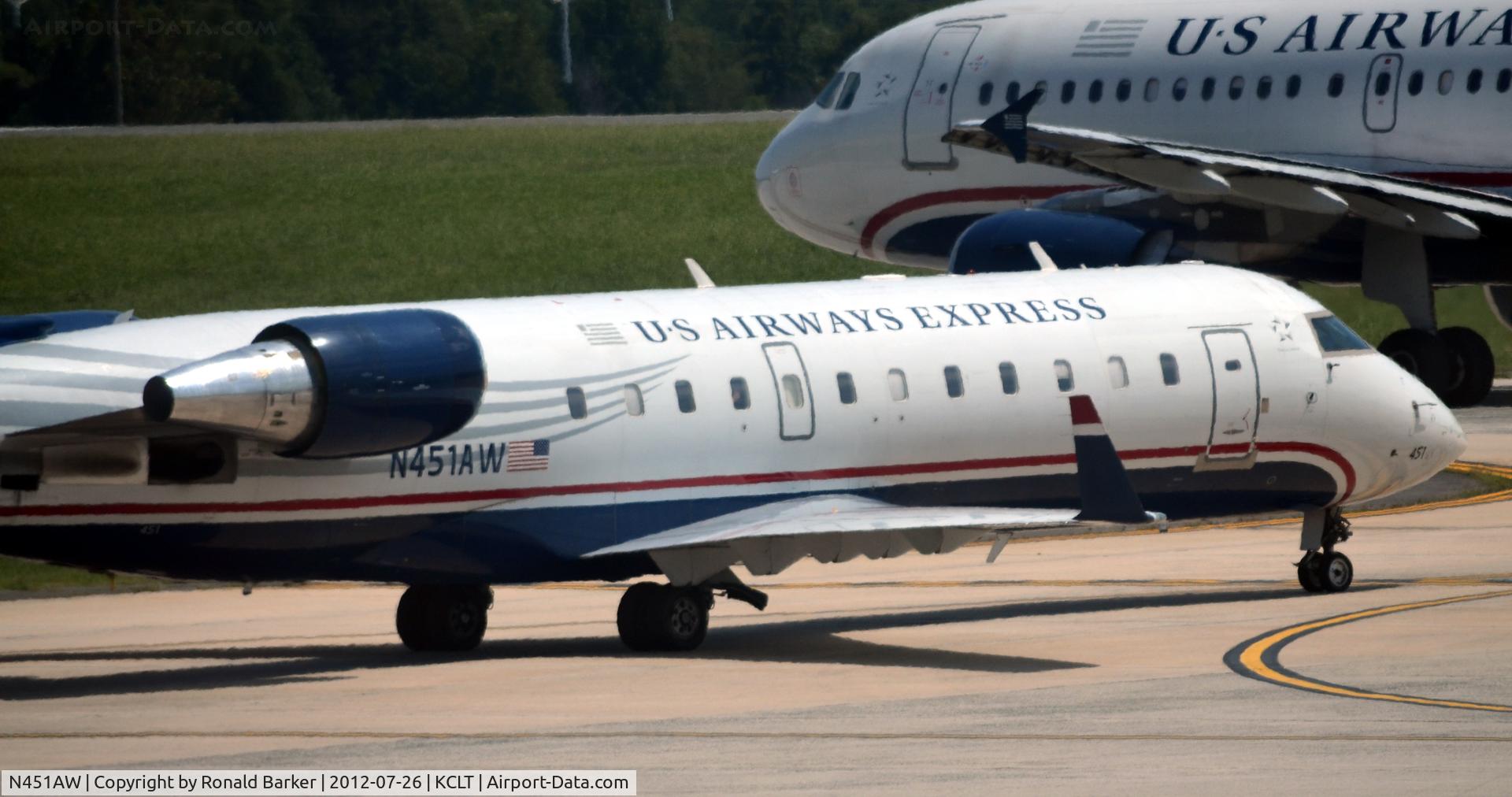 N451AW, 2003 Bombardier CRJ-200LR (CL-600-2B19) C/N 7832, Taxi CLT