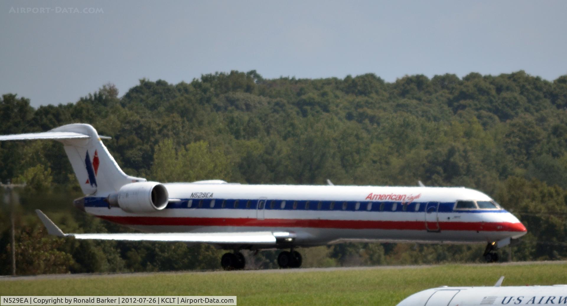 N529EA, Bombardier CRJ-702 (CL-600-2C10) Regional Jet C/N 10307, Takeoff  CLT