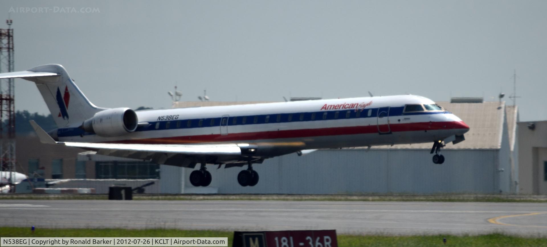 N538EG, Bombardier CRJ-702 (CL-600-2C10) Regional Jet C/N 10317, Landing CLT