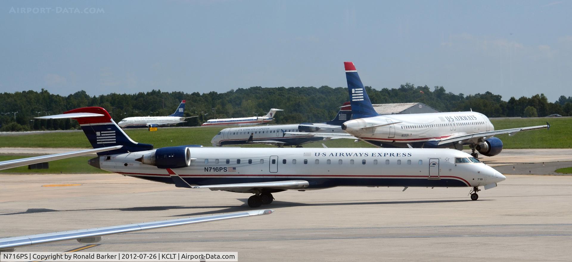 N716PS, 2004 Bombardier CRJ-701 (CL-600-2C10) Regional Jet C/N 10171, Taxi CLT