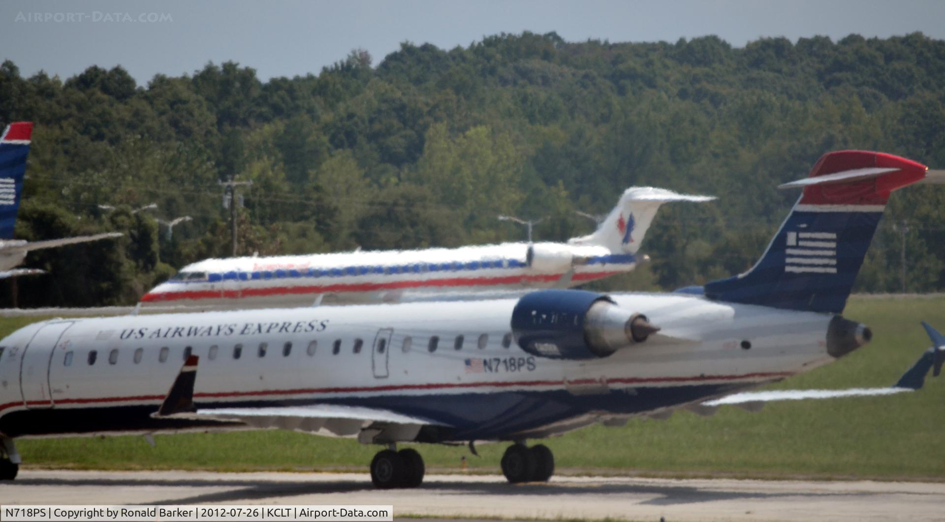 N718PS, 2004 Bombardier CRJ-701 (CL-600-2C10) Regional Jet C/N 10175, Taxi CLT