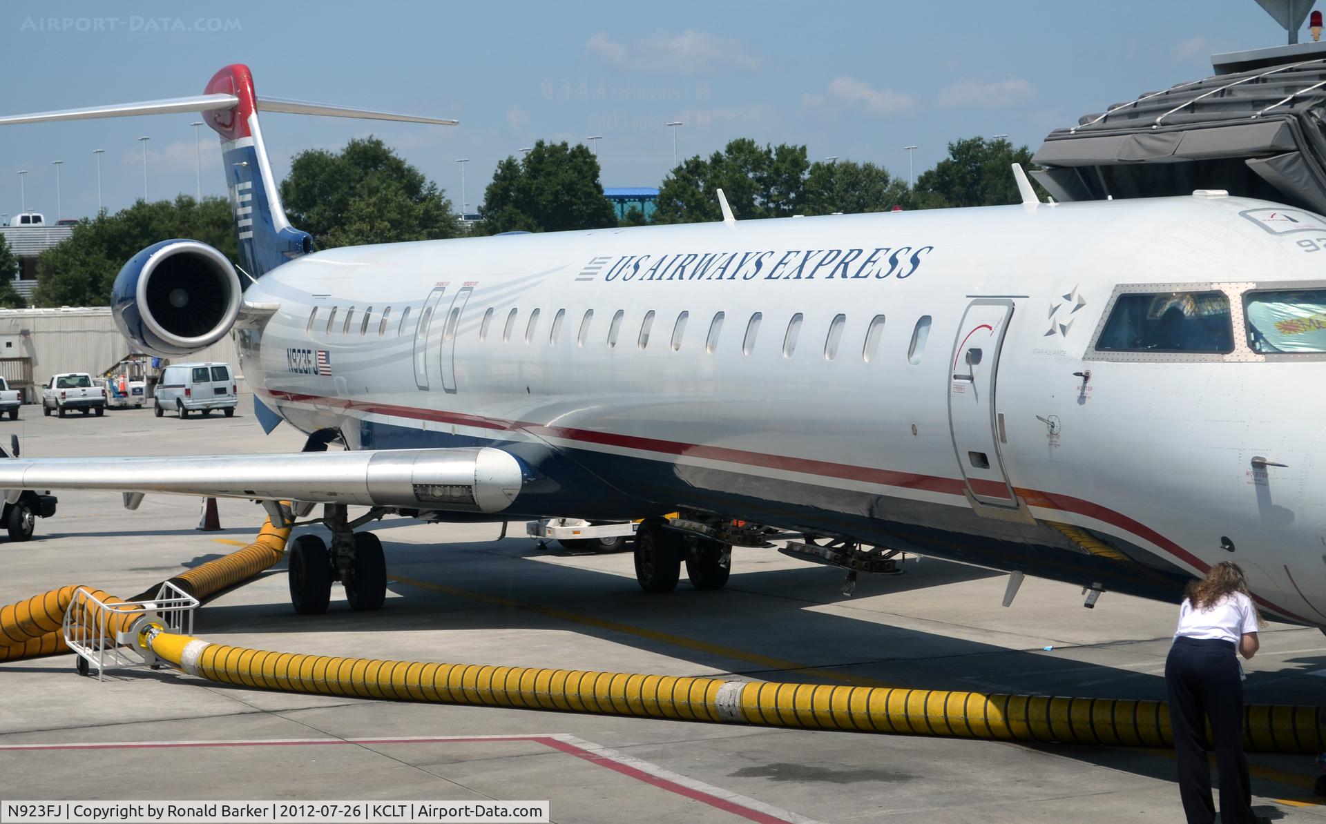 N923FJ, 2004 Bombardier CRJ-900ER (CL-600-2D24) C/N 15023, CLT NC