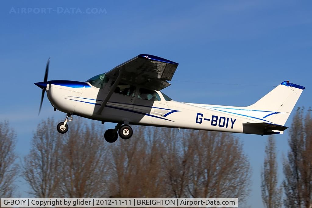 G-BOIY, 1976 Cessna 172N C/N 172-67738, One of the locals