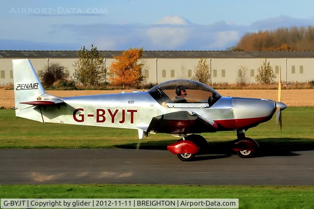 G-BYJT, 1999 Zenair CH-601HD C/N PFA 162-13130, Taxying out for departure