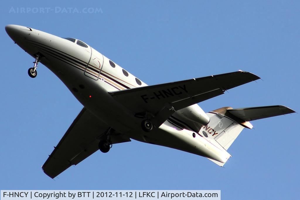 F-HNCY, 2008 Hawker Beechcraft 390 C/N RB-230, Take off runway 36, Lorraine Aviation based at NCY