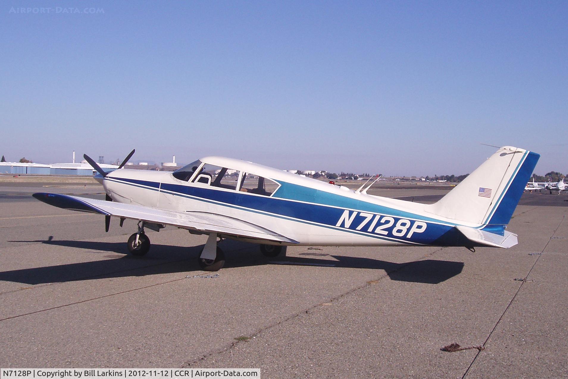 N7128P, 1961 Piper PA-24-250 Comanche C/N 24-2291, Visitor