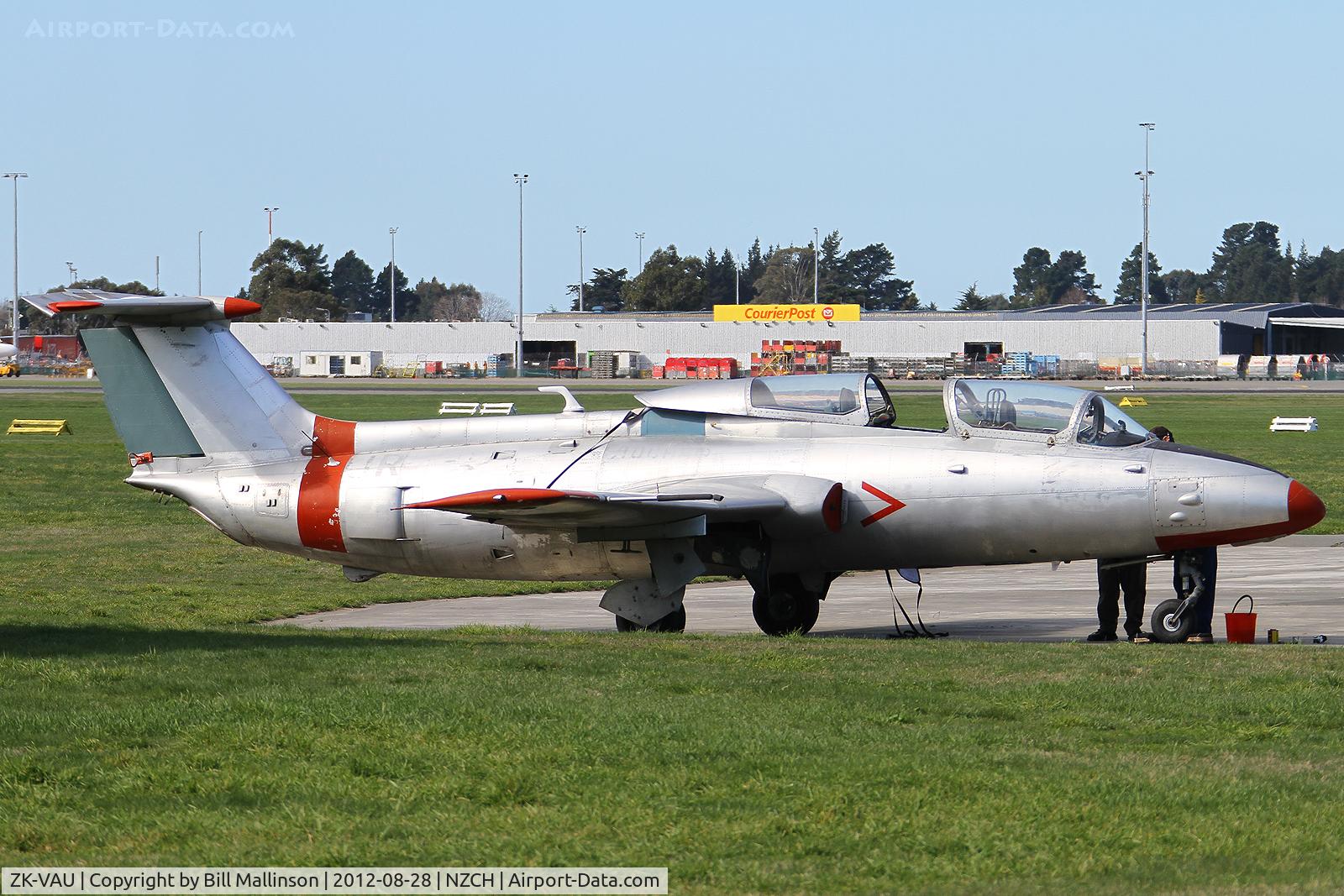 ZK-VAU, Aero L-29 Delfin C/N 94015, spring clean