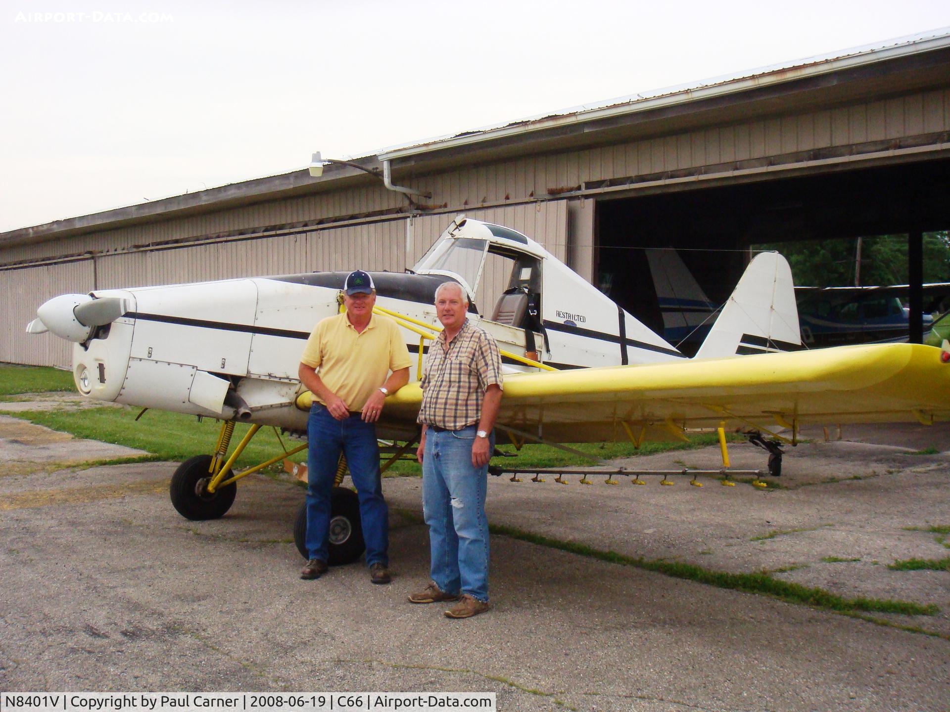N8401V, 1970 Aero Commander CALLAIR A-9 C/N 1601, Aerial Applications, LLC
(L) Dave Gillen
(R) Paul Carner