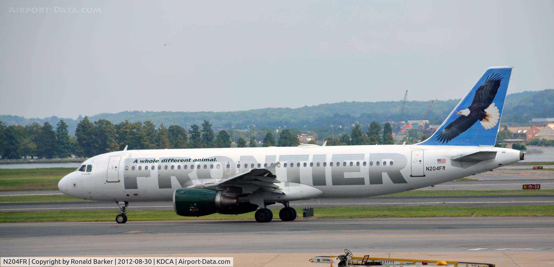 N204FR, 2004 Airbus A320-214 C/N 2325, Taxi DCA