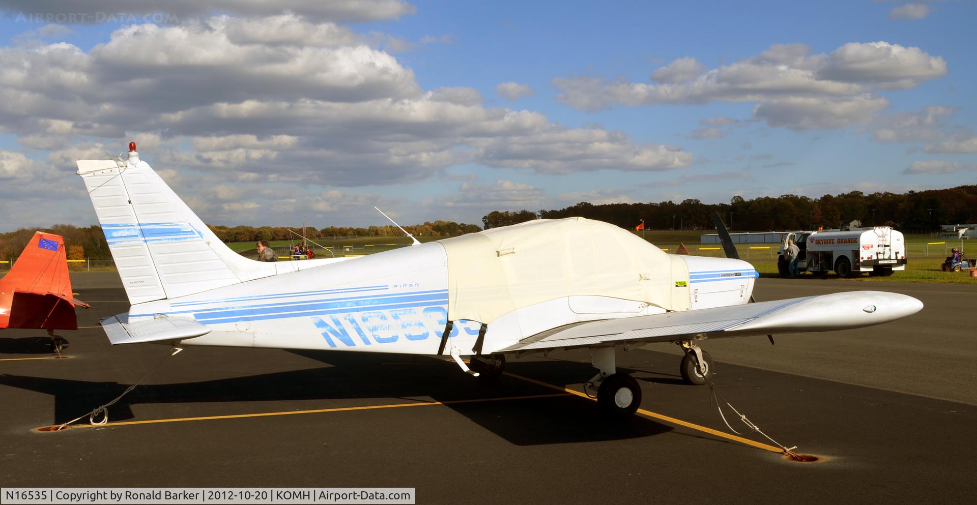 N16535, 1973 Piper PA-28-140 C/N 28-7325293, Orange