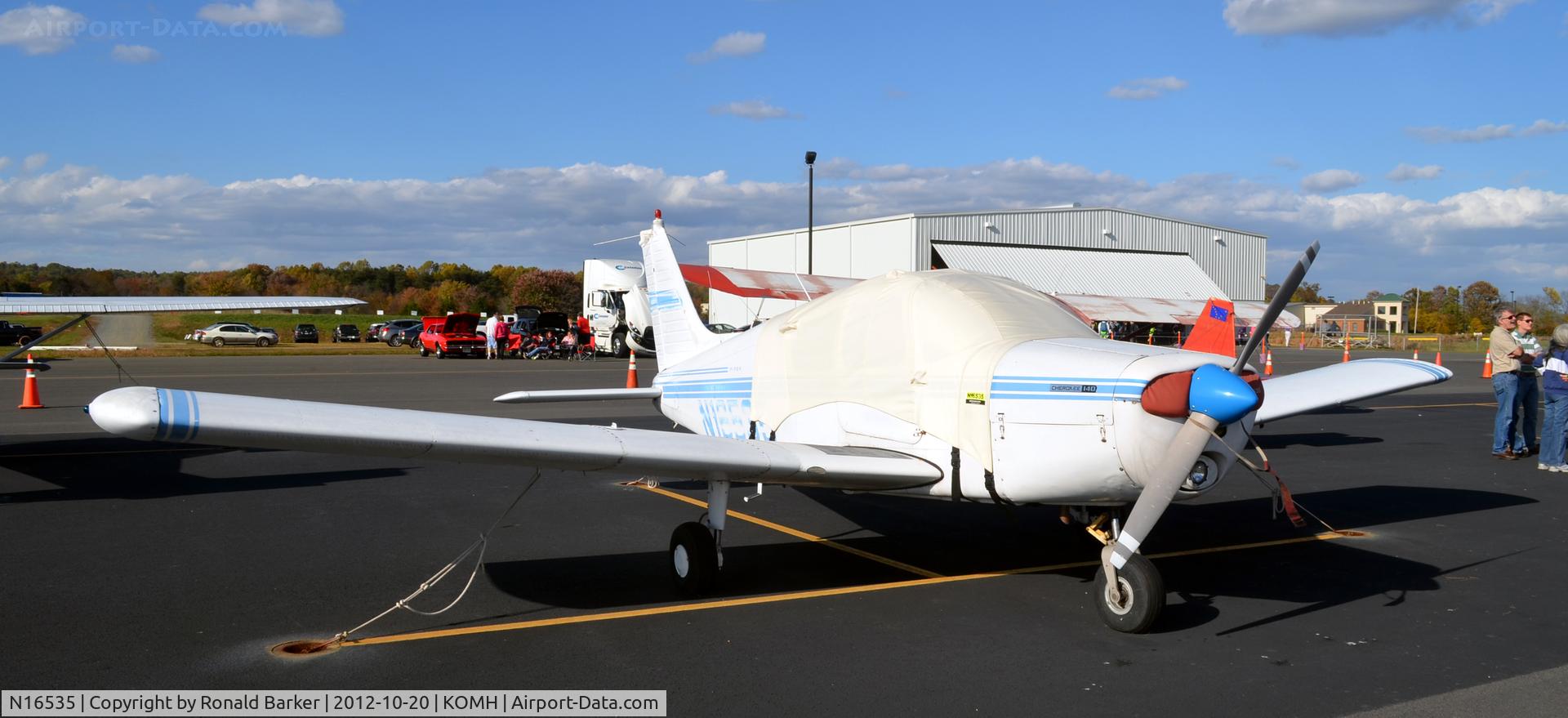 N16535, 1973 Piper PA-28-140 C/N 28-7325293, Orange