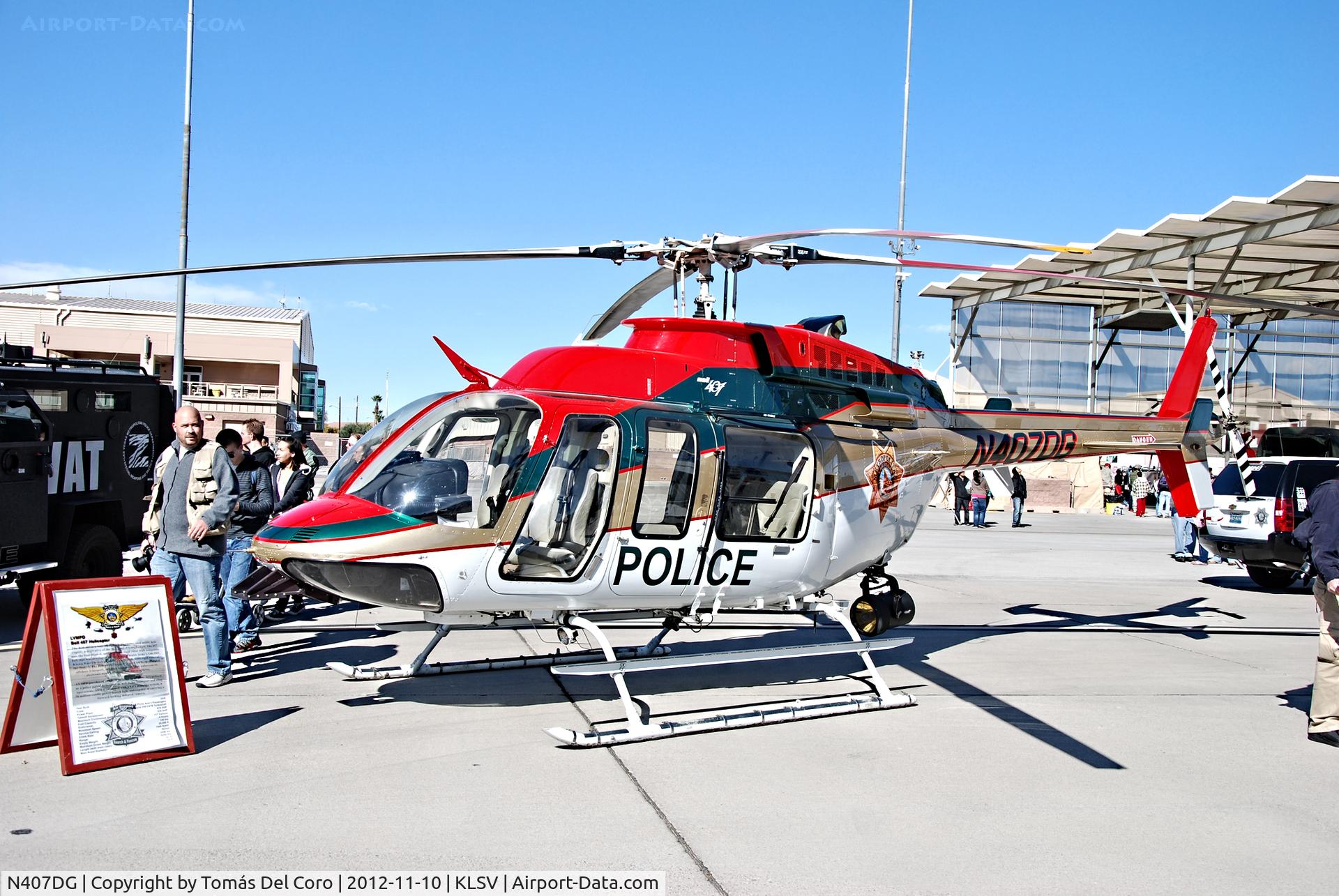 N407DG, 2006 Bell 407 C/N 53697, United States - Las Vegas Metropolitan Police Bell 407 N407DG cn 53697

Aviation Nation 2012

Las Vegas - Nellis AFB (LSV / KLSV)
USA - Nevada, November 10, 2012
Photo: Tomas Del Coro