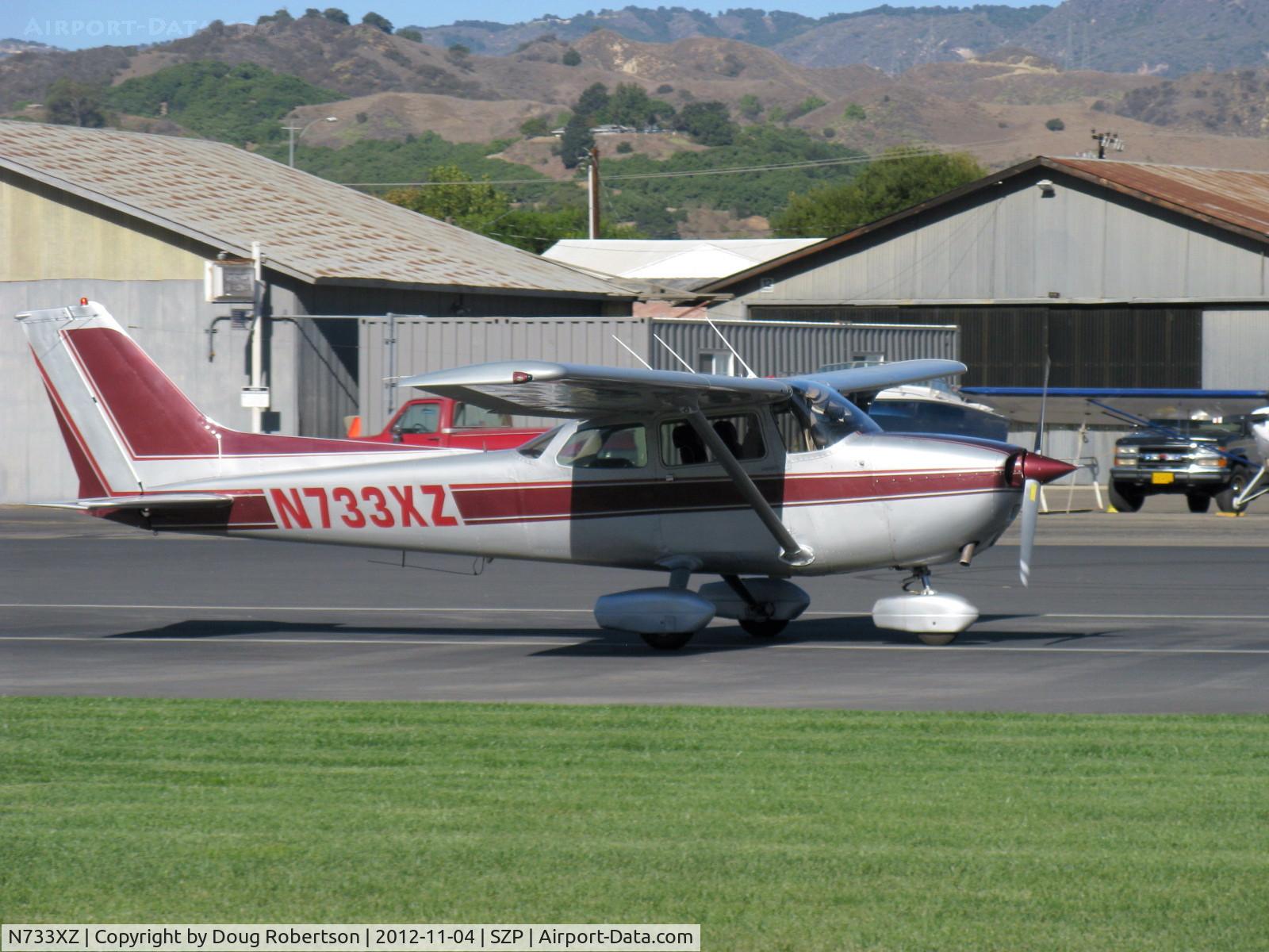 N733XZ, 1977 Cessna 172N C/N 17268643, 1977 Cessna 172N SKYHAWK, Lycoming O-320-H2AD 160 Hp, landing roll Rwy 04