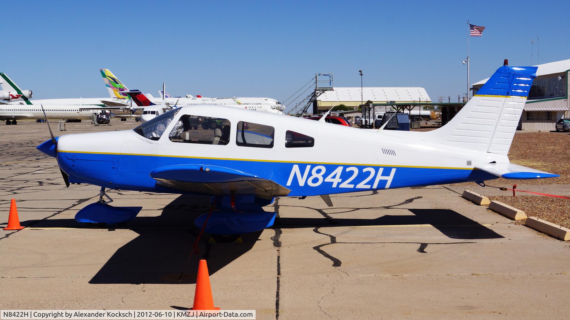 N8422H, 1981 Piper PA-28-161 C/N 28-8116292, Awaiting the next assignment ...