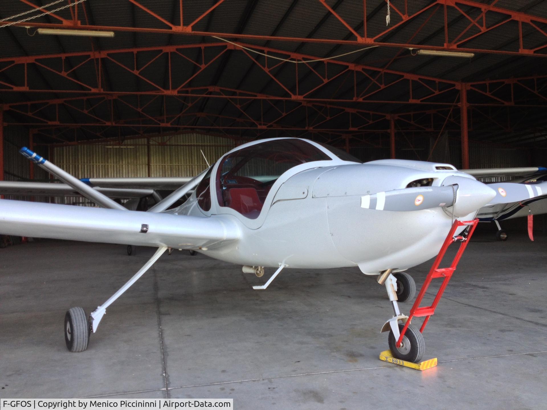 F-GFOS, 1986 Robin ATL L C/N 43, In Lavello airfield