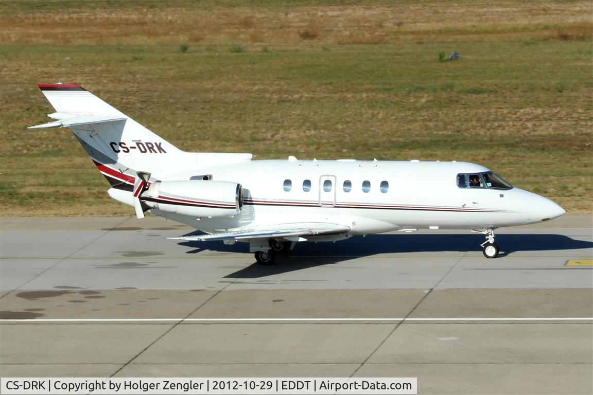 CS-DRK, 2006 Raytheon Hawker 800XP C/N 258765, A visitor from Portugal lining up for rwy 26L.