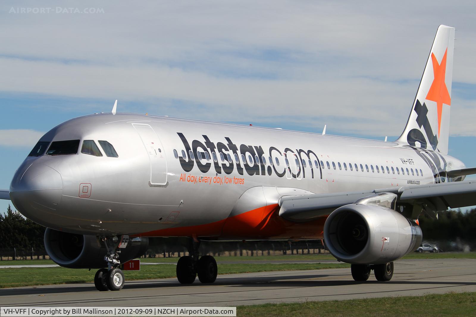 VH-VFF, 2012 Airbus A320-232 C/N 5039, taxi from 29