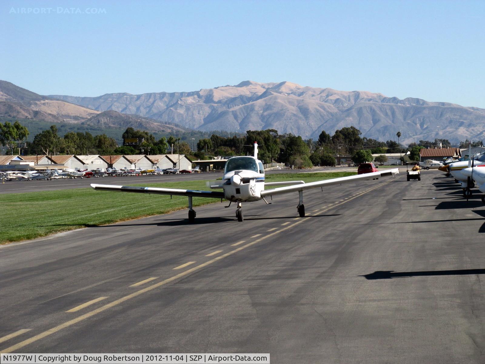 N1977W, 1974 Beech B19 Sport 150 C/N MB-655, 1974 Beech B19 SPORT 150. Lycoming O-320-E2C 150 Hp, taxi back to Rwy 04