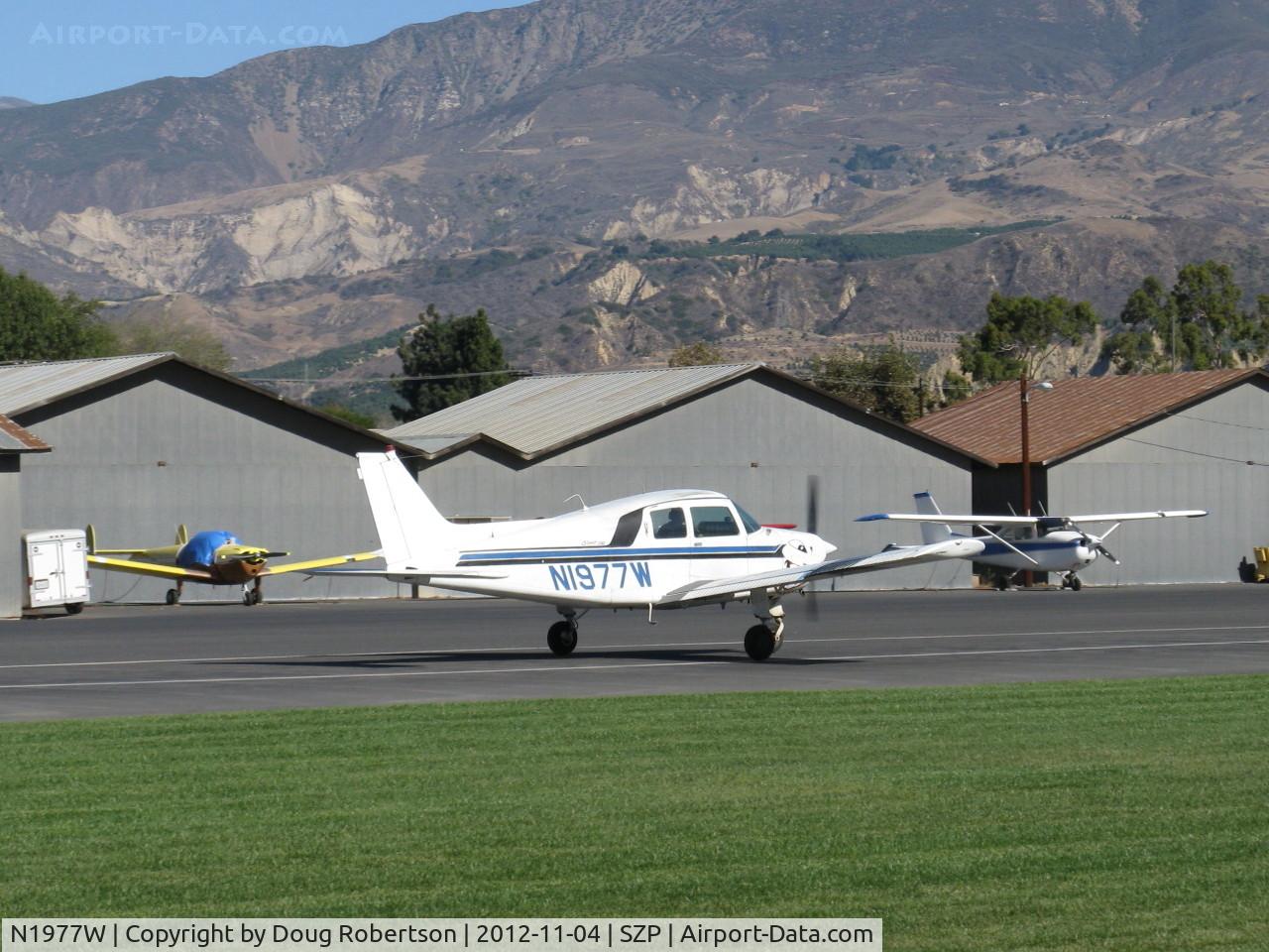 N1977W, 1974 Beech B19 Sport 150 C/N MB-655, 1974 Beech B19 SPORT 150, Lycoming O-320-E2C 150 Hp, takeoff roll from end Rwy 04