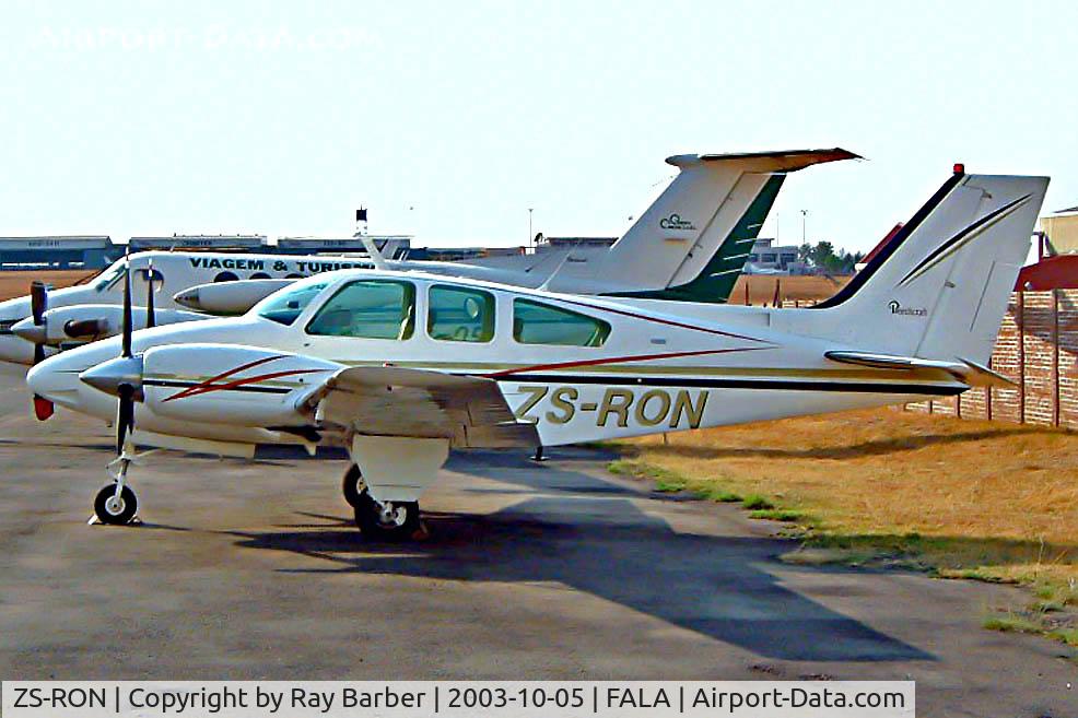 ZS-RON, Beech 95-B55 Baron C/N TC-1400, Beech 95-B55 Baron [TC-1400] Lanseria~ZS 05/10/2003