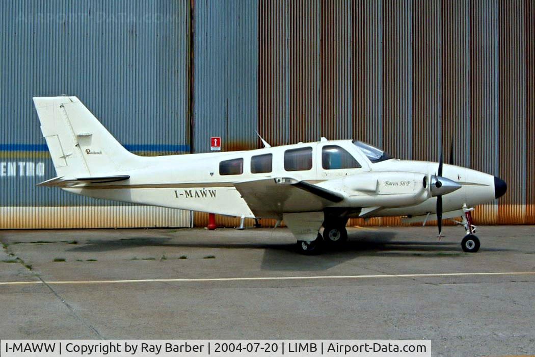 I-MAWW, 1976 Beech 58P Baron C/N TJ-55, Beech 58P Baron [TJ-55] Milan-Bresso~I 20/07/2004