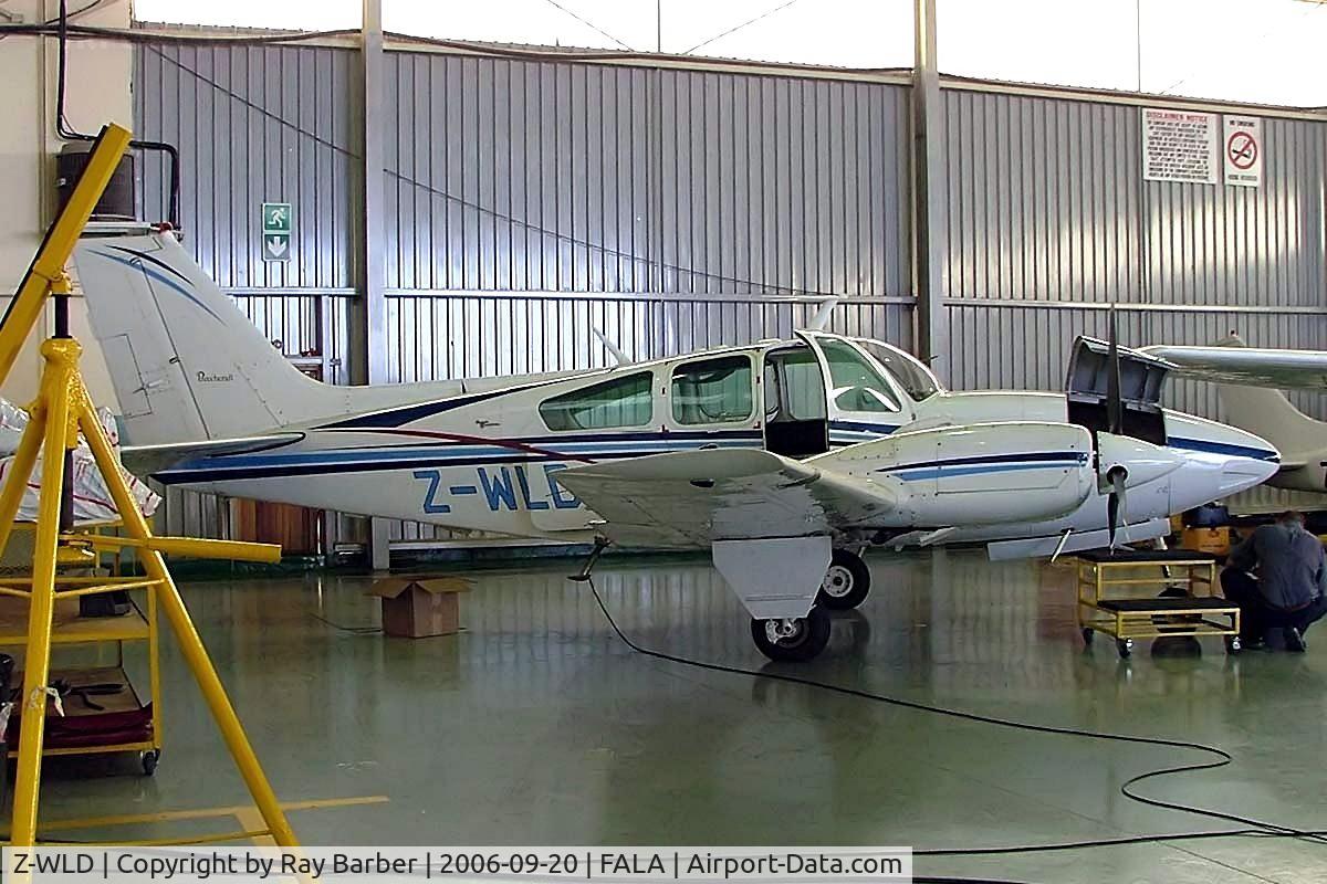 Z-WLD, Beech C55 Baron (95-C55) C/N TE-319, Beech 95-C55 Baron [TE-319] Lanseria~ZS 20/09/2006