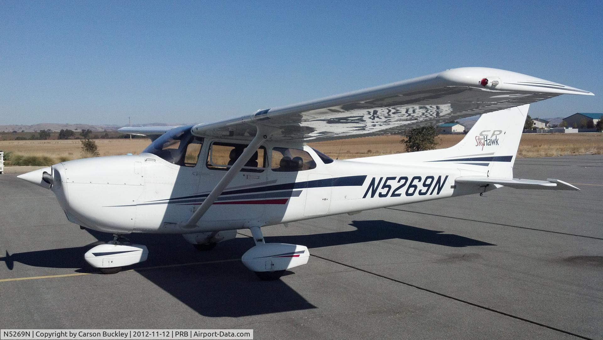 N5269N, 2002 Cessna 172S C/N 172S9184, Rest stop at PRB, Cal Fire Air Attack Base visible in background.