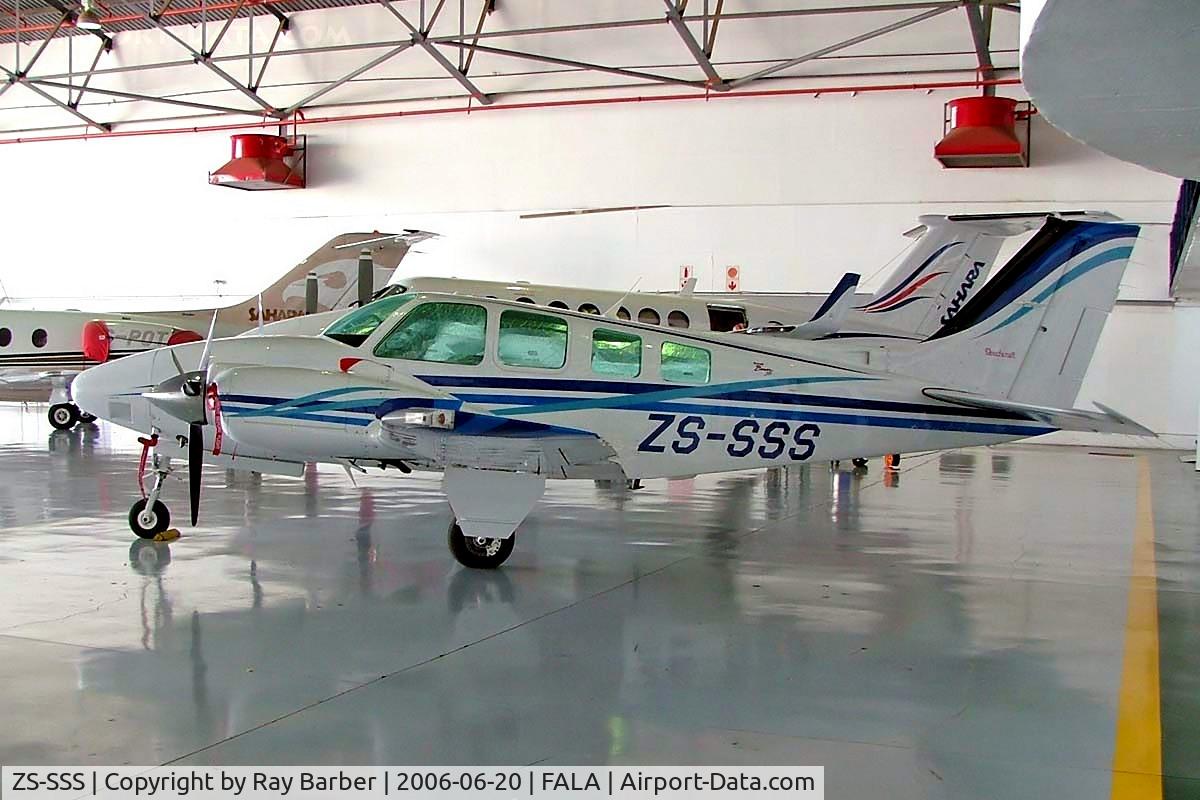 ZS-SSS, Beech 58 Baron C/N TH-1941, Beech 58 Baron [TH-1941] Lanseria~ZS 20/06/2006