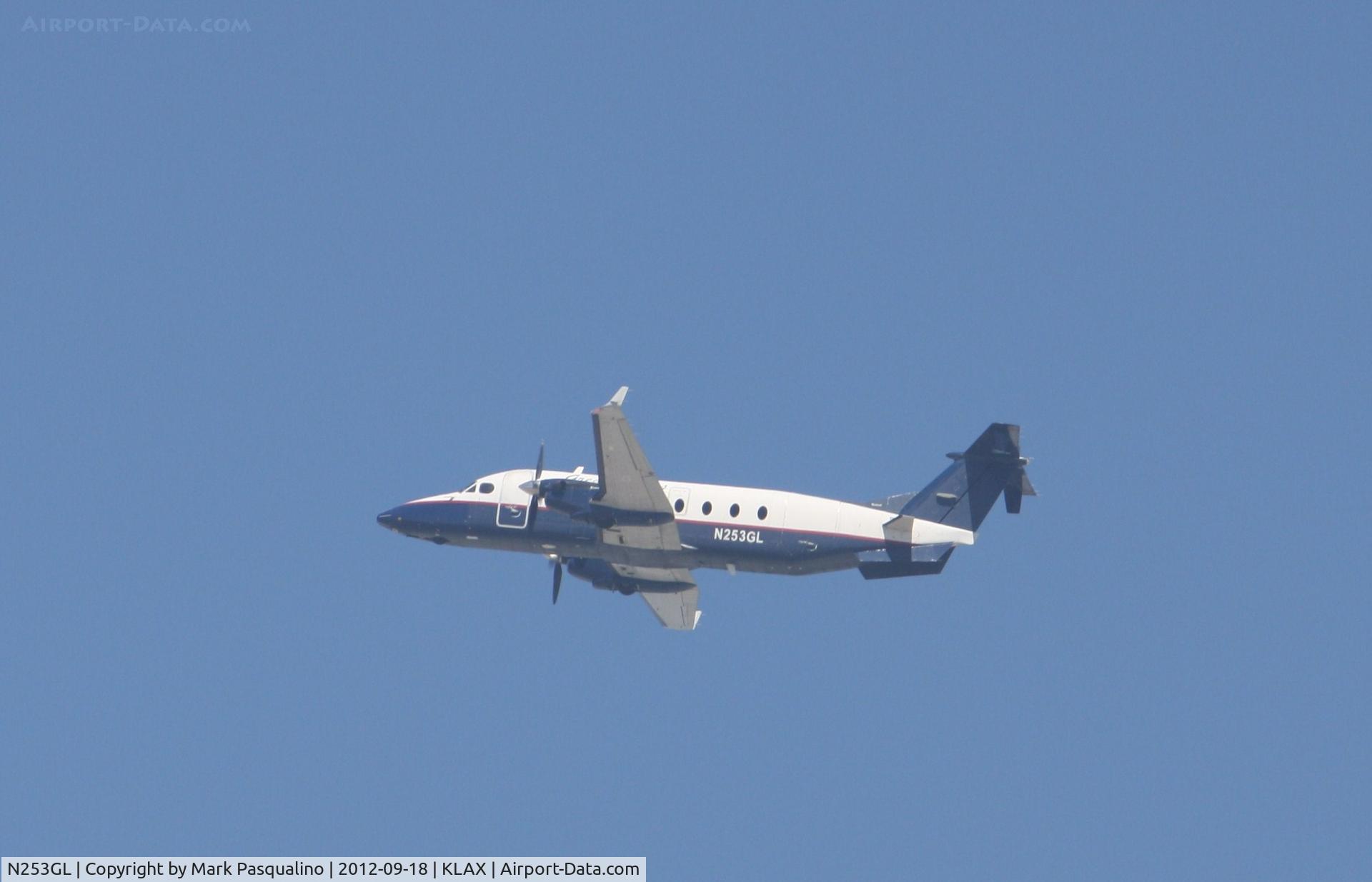 N253GL, 1996 Raytheon Aircraft Company 1900D C/N UE-253, Beech 1900D